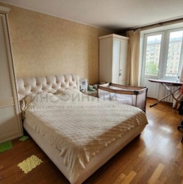 Продажа 3-комн квартиры на вторичном рынке бульвар Матроса Железняка,  д. 28