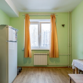 Продажа 1-комн квартиры на вторичном рынке проспект Королёва,  д. 69