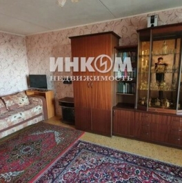 Аренда 1-комн квартиры на вторичном рынке ул Коминтерна,  д. 12,  к. 2