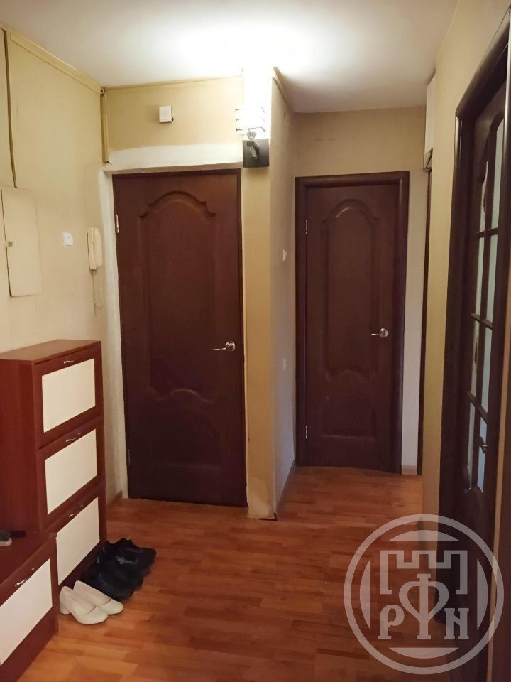Продажа 2-комн квартиры на вторичном рынке Гданьская ул. ,  д. 10