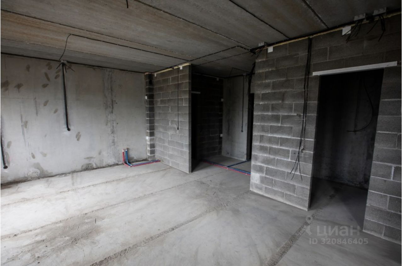 Продажа 2-комн квартиры на вторичном рынке Московский проспект, 72