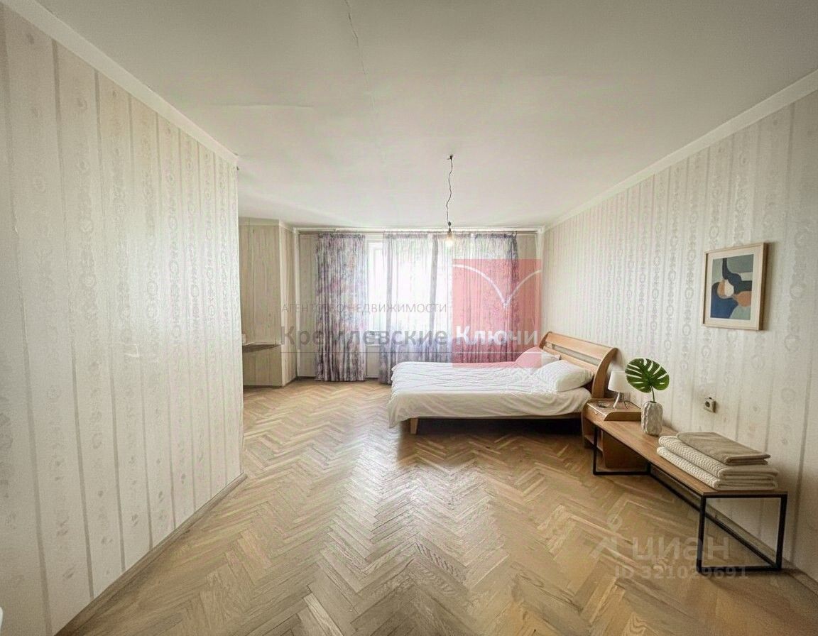 Продажа 3-комн квартиры на вторичном рынке проспект Тореза, 36К2