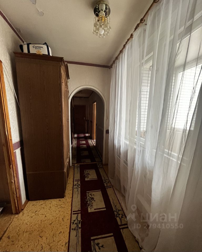 Продажа 3-комн квартиры на вторичном рынке улица Полбина, 52