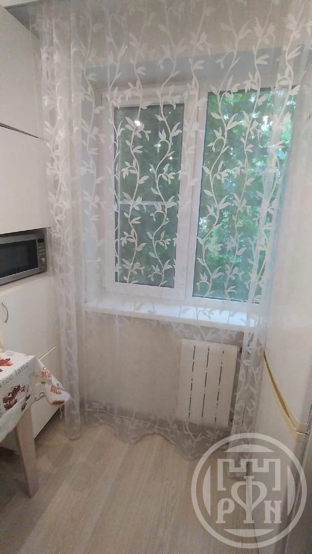 Продажа 2-комн квартиры на вторичном рынке Ломоносов г., Красного Флота ул. ,  д. 30а