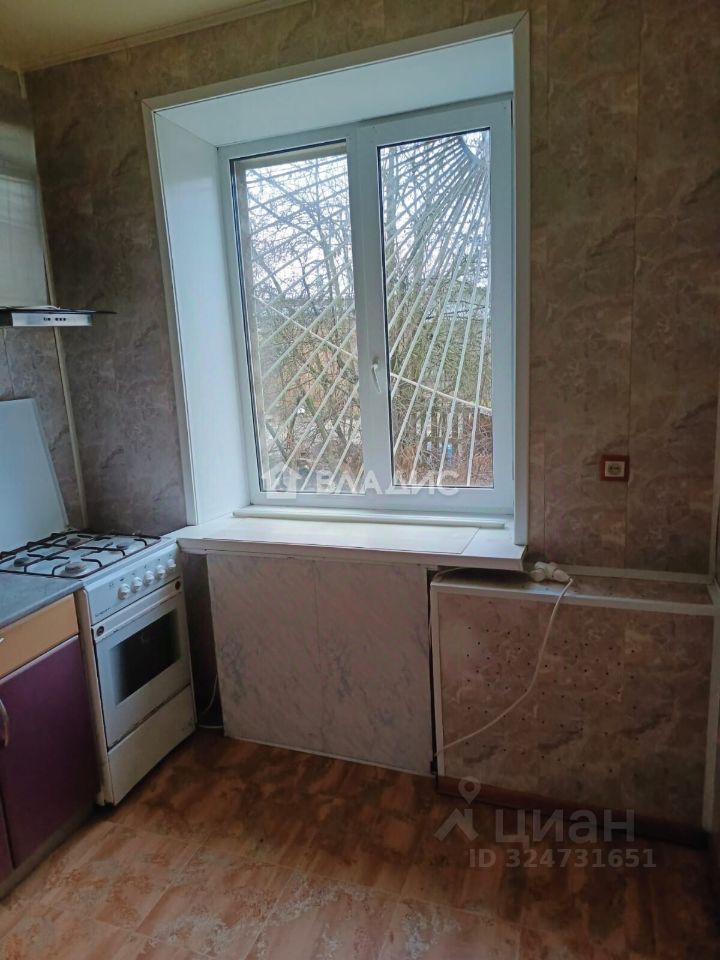 Продажа 2-комн квартиры на вторичном рынке пос. Фрязево, улица Советская, 6