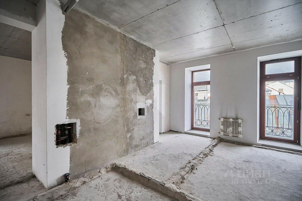 Продажа 5-комн квартиры на вторичном рынке Нащокинский переулок, 8