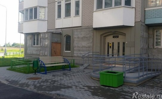 Аренда 1-комн квартиры на вторичном рынке ул Авиаторов,  д. 5,  к. 2