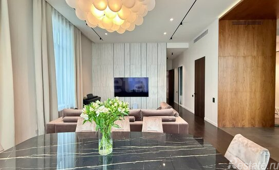 Продажа 2-комн квартиры на вторичном рынке Ярцевская ул,  д. 31