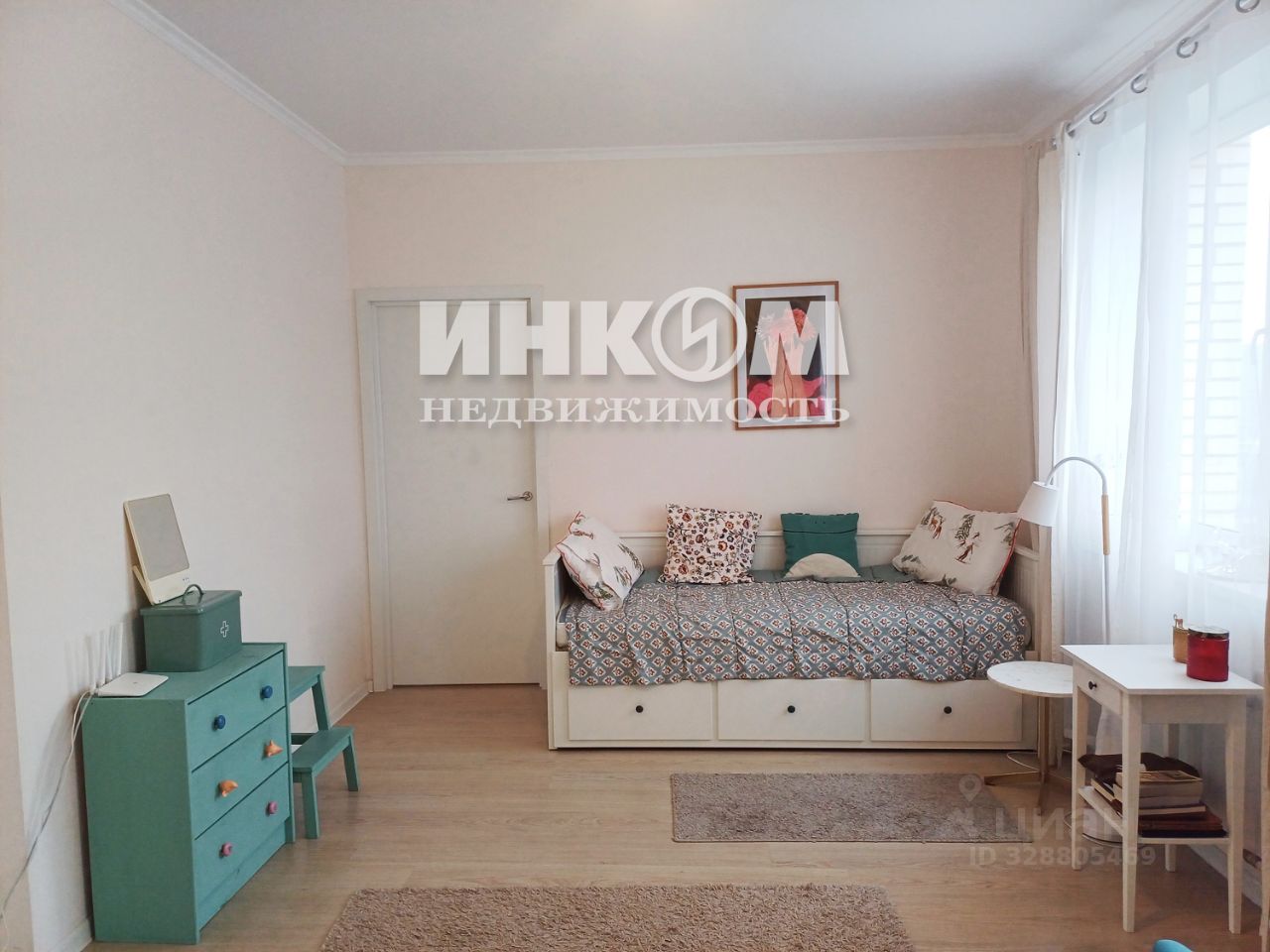 Продажа 2-комн квартиры на вторичном рынке шоссе Остафьевское, 14к4