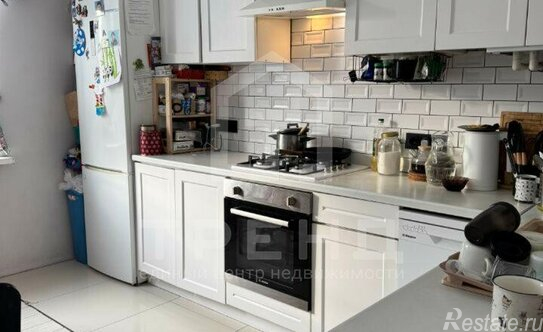 Продажа 2-комн квартиры на вторичном рынке Романовка п, Верхняя ул,  д. 60