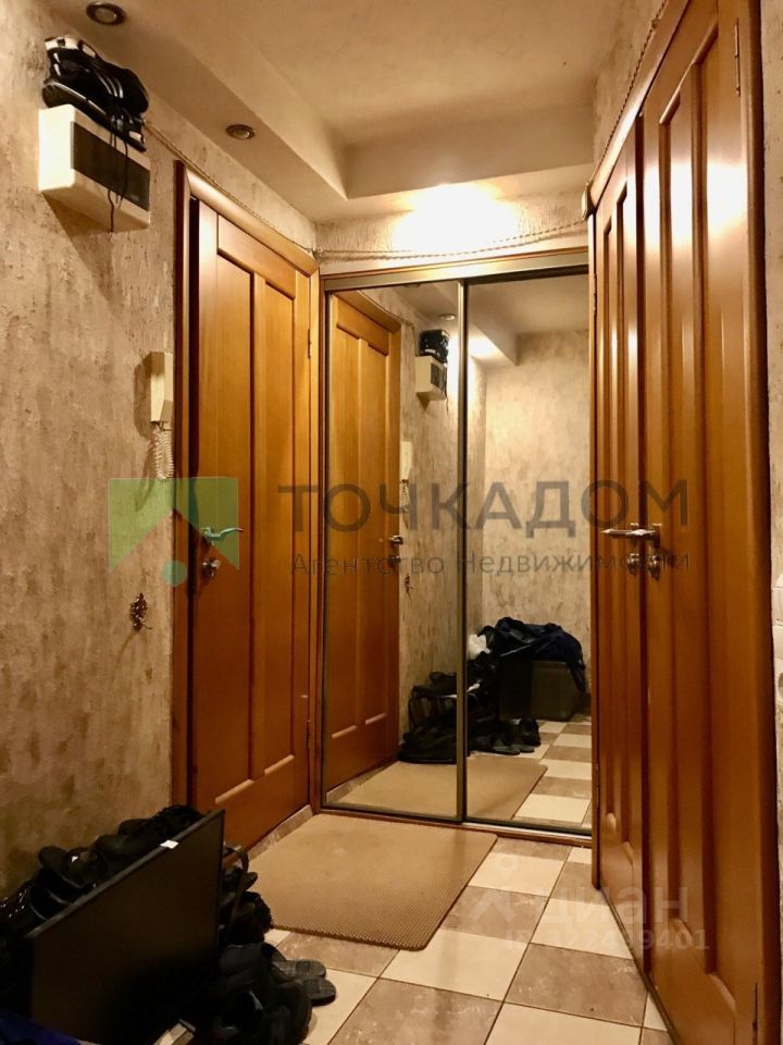 Продажа 1-комн квартиры на вторичном рынке Будапештская улица, 50