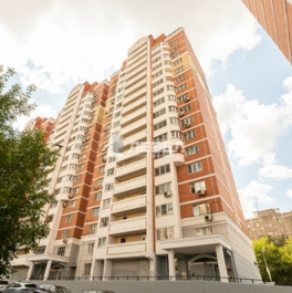 Продажа 4-комн квартиры на вторичном рынке улица Грина,  д. 12