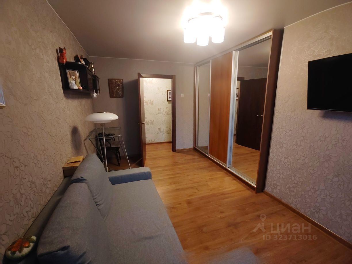 Продажа 2-комн квартиры на вторичном рынке Гданьская улица, 14Б