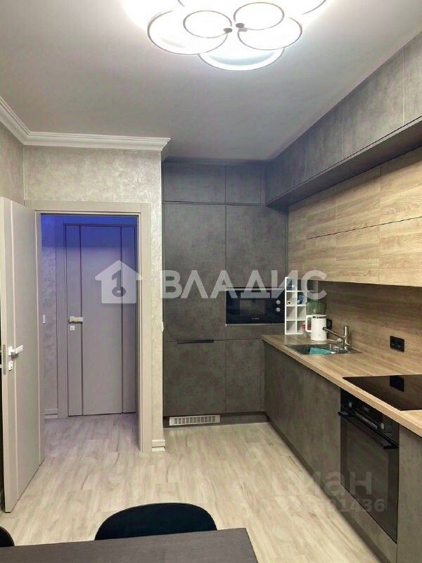 Продажа 1-комн квартиры на вторичном рынке Политехническая улица, 6