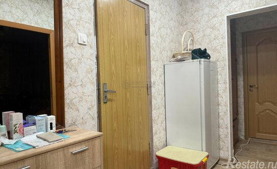 Продажа 2-комн квартиры на вторичном рынке Валентиновка, улица Горького,  д. 43