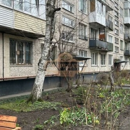 Продажа 2-комн квартиры на вторичном рынке Белградская улица,  д. 28 к3