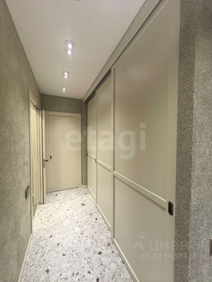 Продажа 1-комн квартиры на вторичном рынке Железнодорожный мкр, Балашиха, улица Андрея Белого,  д. 1