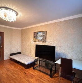 Продажа 3-комн квартиры на вторичном рынке Луначарского пр-кт,  д. 76 к2