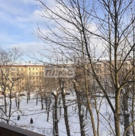 Продажа 2-комн квартиры на вторичном рынке ул Болотниковская,  д. 1,  к. 3