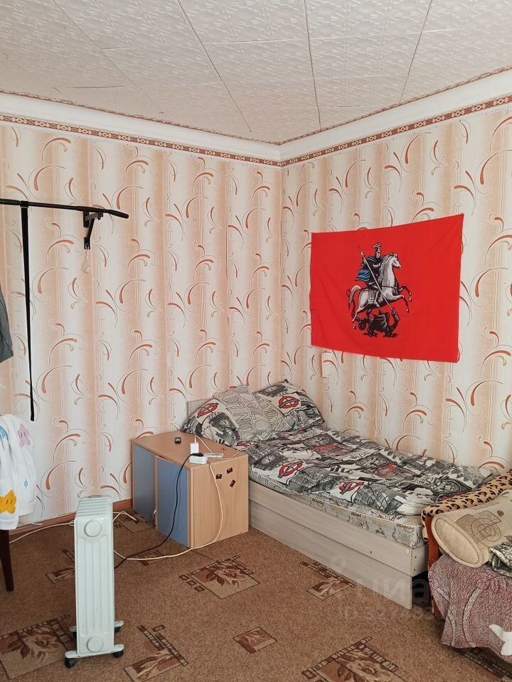 Продажа 2-комн квартиры на вторичном рынке Луга, Киевская улица, 74