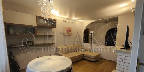 3-комн квартира Художников пр-кт,  д. 14