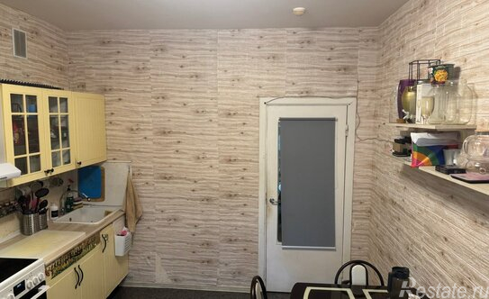 Продажа 2-комн квартиры на вторичном рынке Бухарестская ул,  д. 64