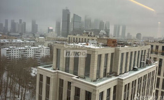 Продажа 2-комн квартиры на вторичном рынке Поклонная улица,  д. 9