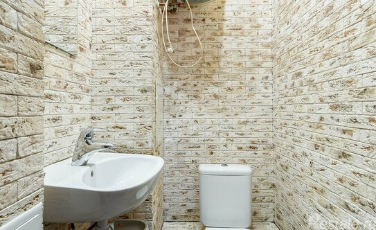 Продажа 1-комн квартиры на вторичном рынке улица Крыленко,  д. 43 к2