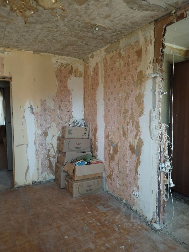 Продажа 3-комн квартиры на вторичном рынке улица Десантников, 20к1