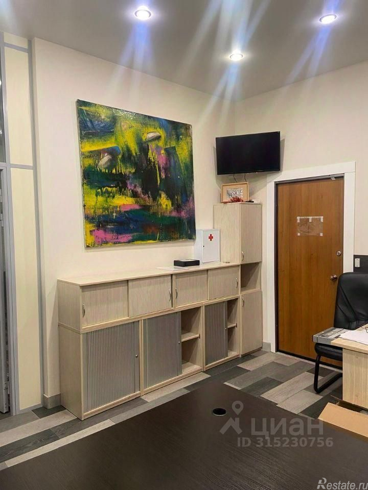 Продажа отдельного здания ул Кирпичная,  д. 6