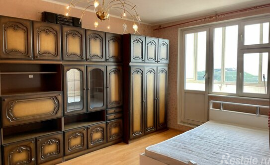 Продажа 1-комн квартиры на вторичном рынке улица Дмитриевского,  д. 23