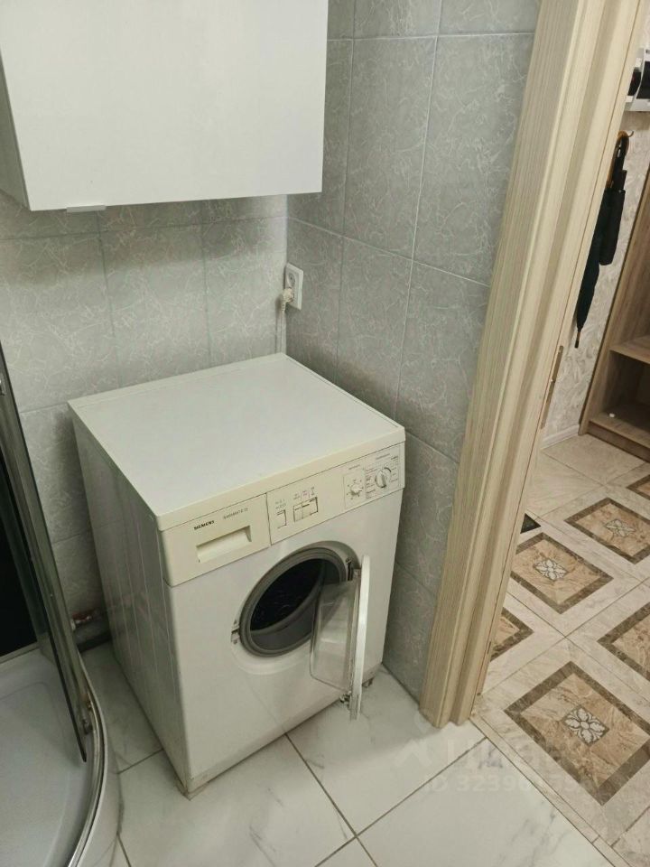 Продажа 1-комн квартиры на вторичном рынке пос. Парголово, Заречная улица, 17