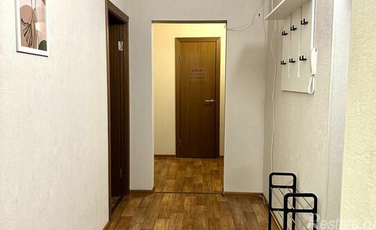 Продажа 3-комн квартиры на вторичном рынке Муринская дор,  д. 80 к1