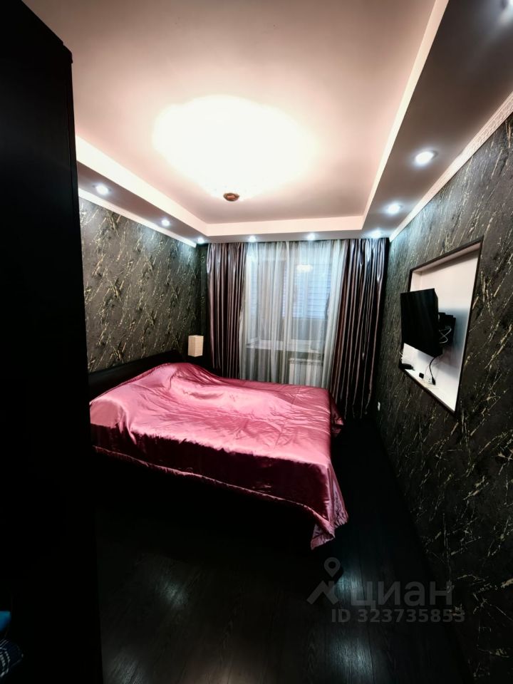 Продажа 2-комн квартиры на вторичном рынке Западный мкр, улица Лунная, 23