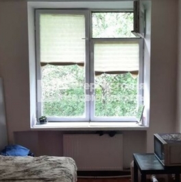 Продажа 3-комн квартиры на вторичном рынке улица Матроса Железняка,  д. 15