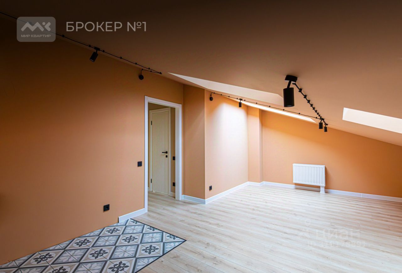 Продажа студии улица Коли Томчака, 10