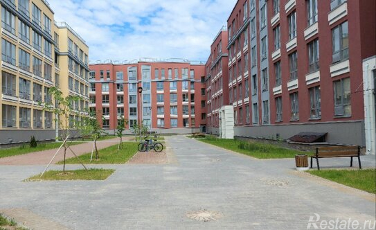 Продажа 3-комн квартиры на вторичном рынке Озерная Б. ул,  д. 88