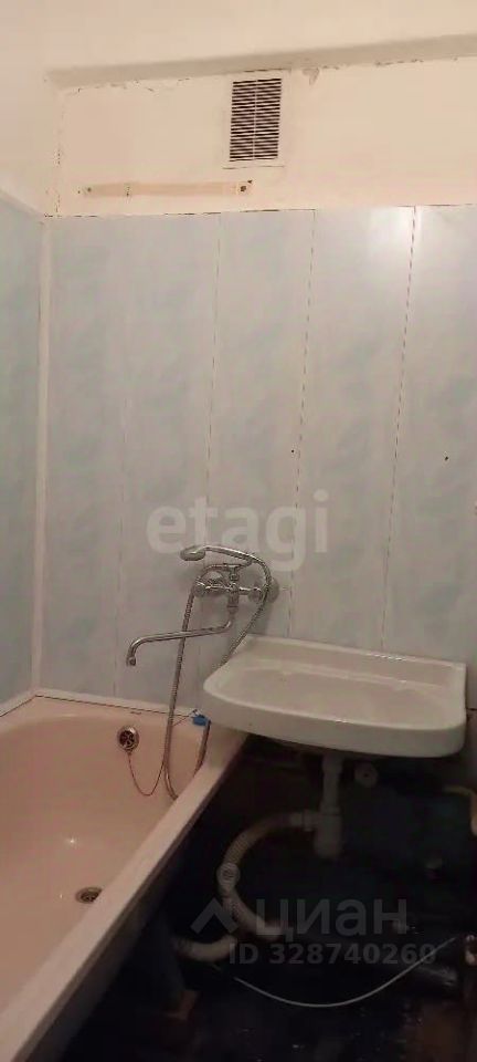 Продажа 2-комн квартиры на вторичном рынке Пушкин, Лесное тер., 3