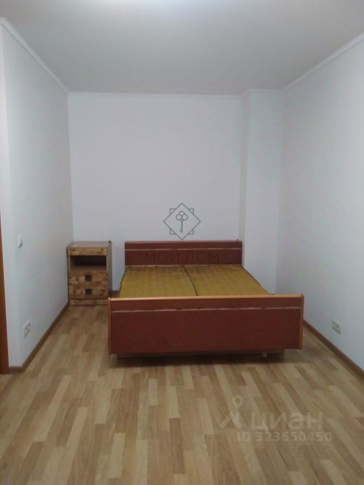 Аренда 1-комн квартиры на вторичном рынке Кленовый бульвар, 18