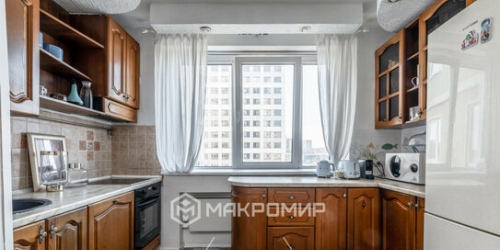 4-комн квартира Осенняя улица,  д. 14