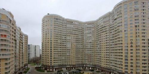 3-комн квартира ул Покрышкина,  д. 8,  к. 1