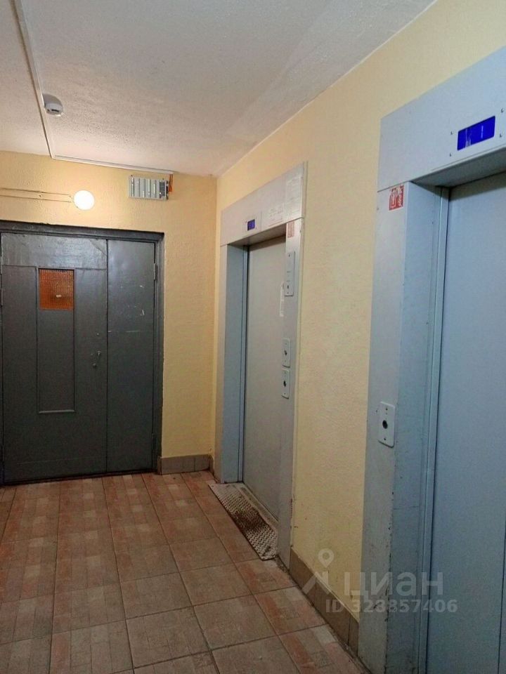 Аренда 1-комн квартиры на вторичном рынке улица Маршала Захарова, 56