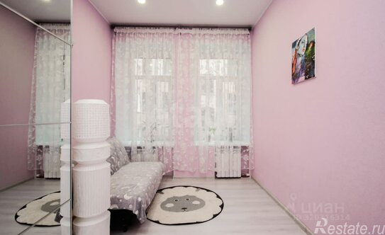 Продажа 3-комн квартиры на вторичном рынке Кирочная улица,  д. 47