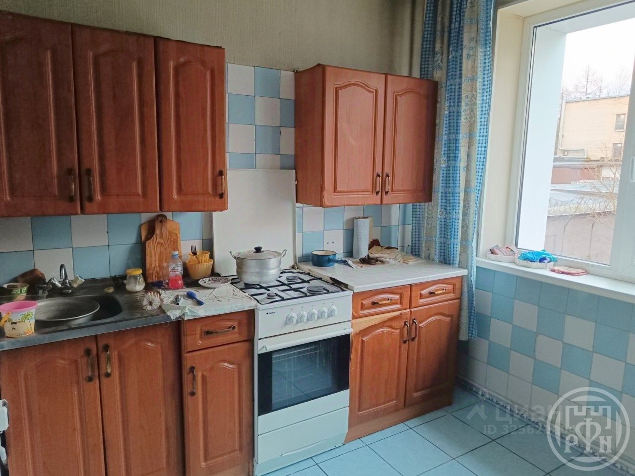 Продажа 1-комн квартиры на вторичном рынке Рощино пгт, улица Советская, 27