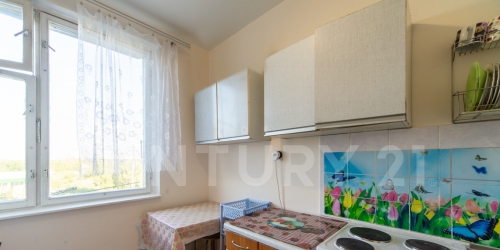 Комната Псковская ул., 12, к 2