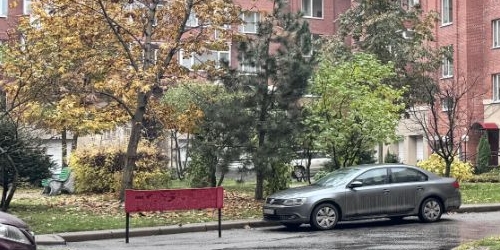 3-комн квартира улица Композиторов, 10