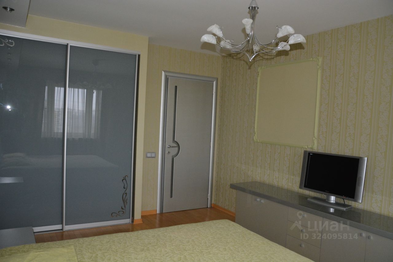 Аренда 4-комн квартиры на вторичном рынке Пятницкое шоссе, 6К7