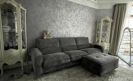 Аренда 4-комн квартиры на вторичном рынке улица Мира,  д. 37