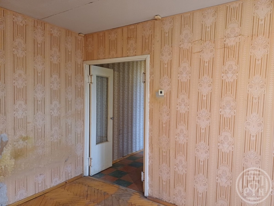 Продажа 2-комн квартиры на вторичном рынке Петергоф г., Чебышевская ул. ,  д. 4,  к. 3