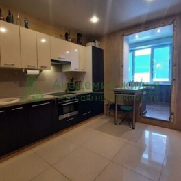 Продажа 3-комн квартиры на вторичном рынке Южный, ул Курыжова,  д. 24